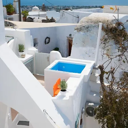 Santorini-treasures Lavender Traditional Villa *